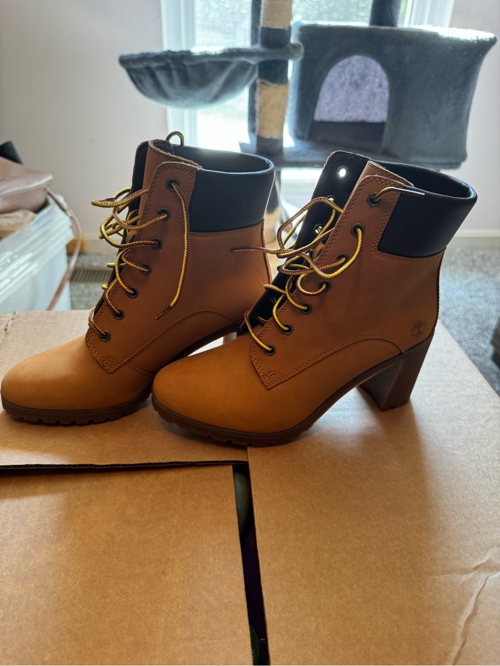 Timberland Wheat Lace-Up Heeled Ankle Boots